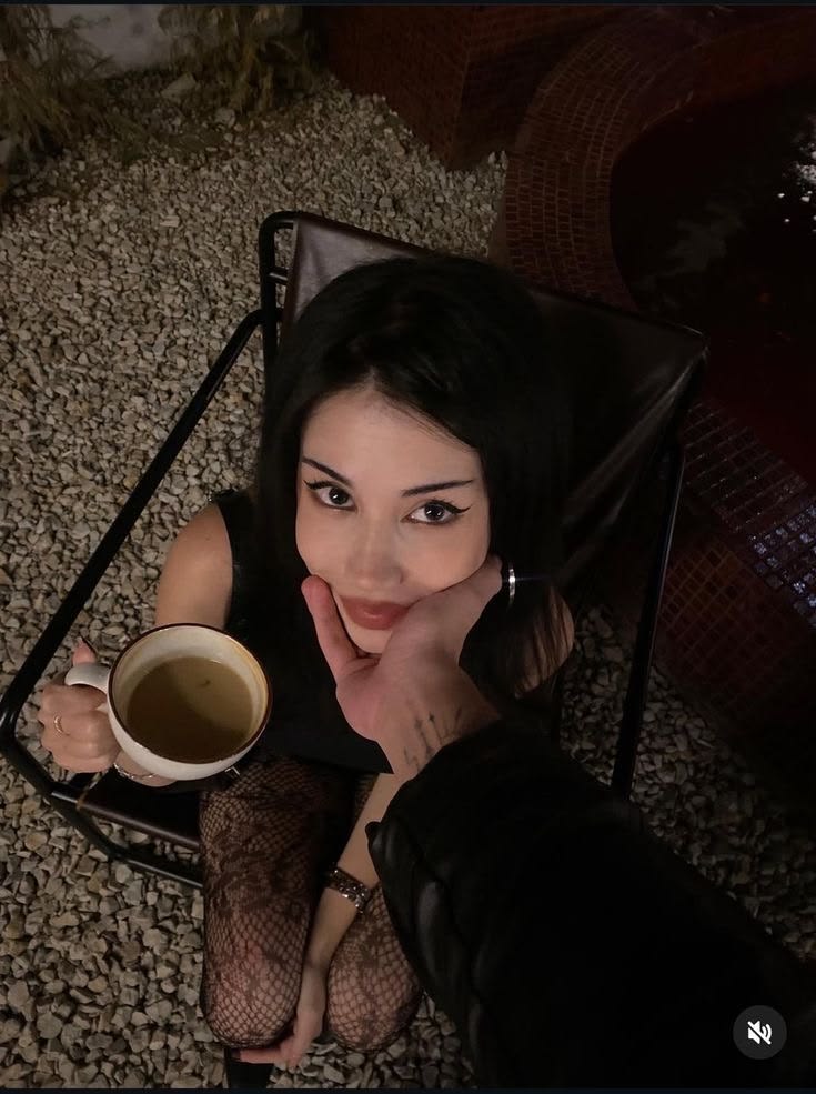  adult website with woman